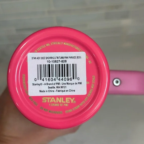 NEW Stanley Pink Parade 30oz Quencher 2.0 Tumbler woth Pink & Gold Boot